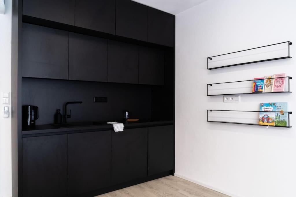 Parkside Harmony Apartment - Brno Eksteriør bilde